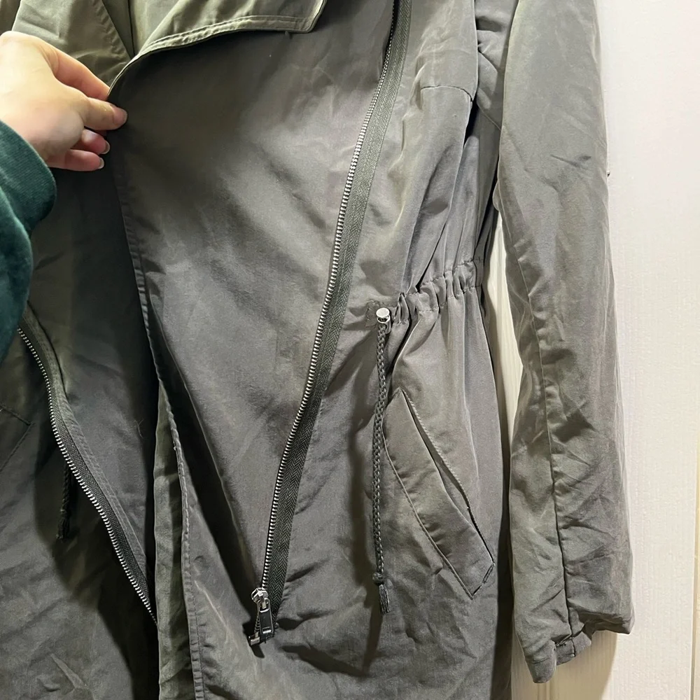 Olive jacket - Picture 4 of 5